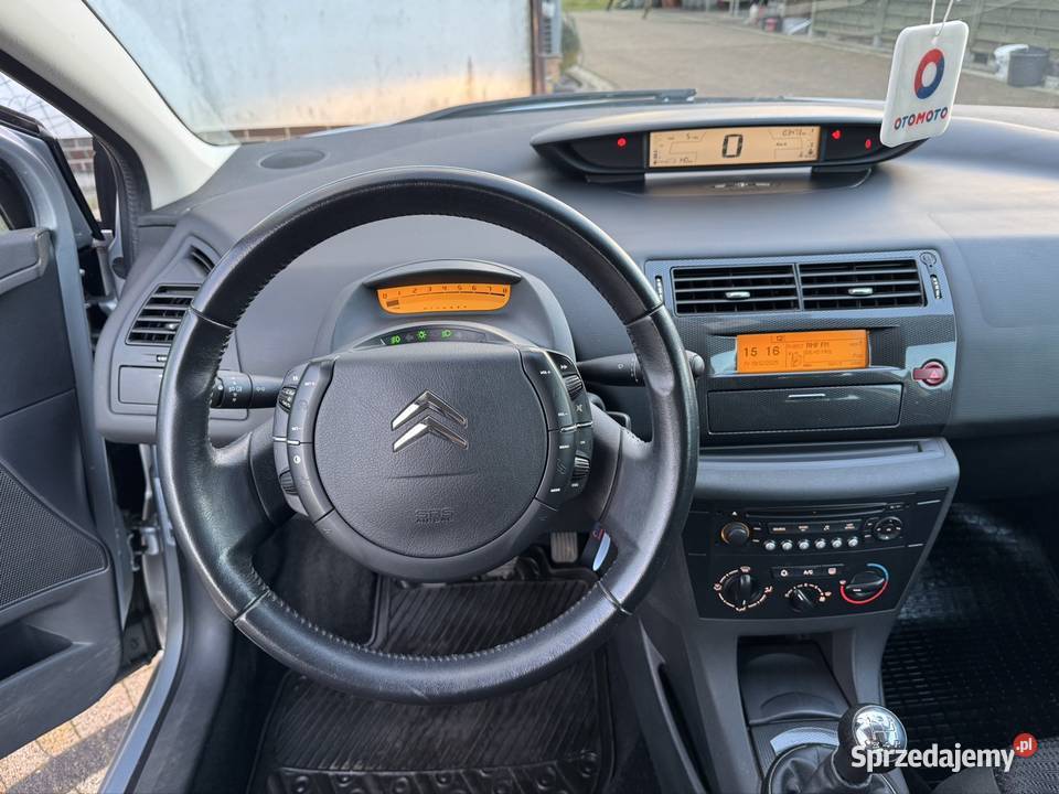 Citroen C4 2005 16 benzyna 109 nowy rozrząd przyciemniane szyby