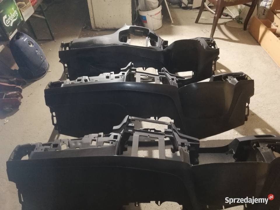 3 X KONSOLA VOLVO XC 90 NIEKOMPLETNE 300 Rok produkcji 2019 dolnośląskie sprzedam