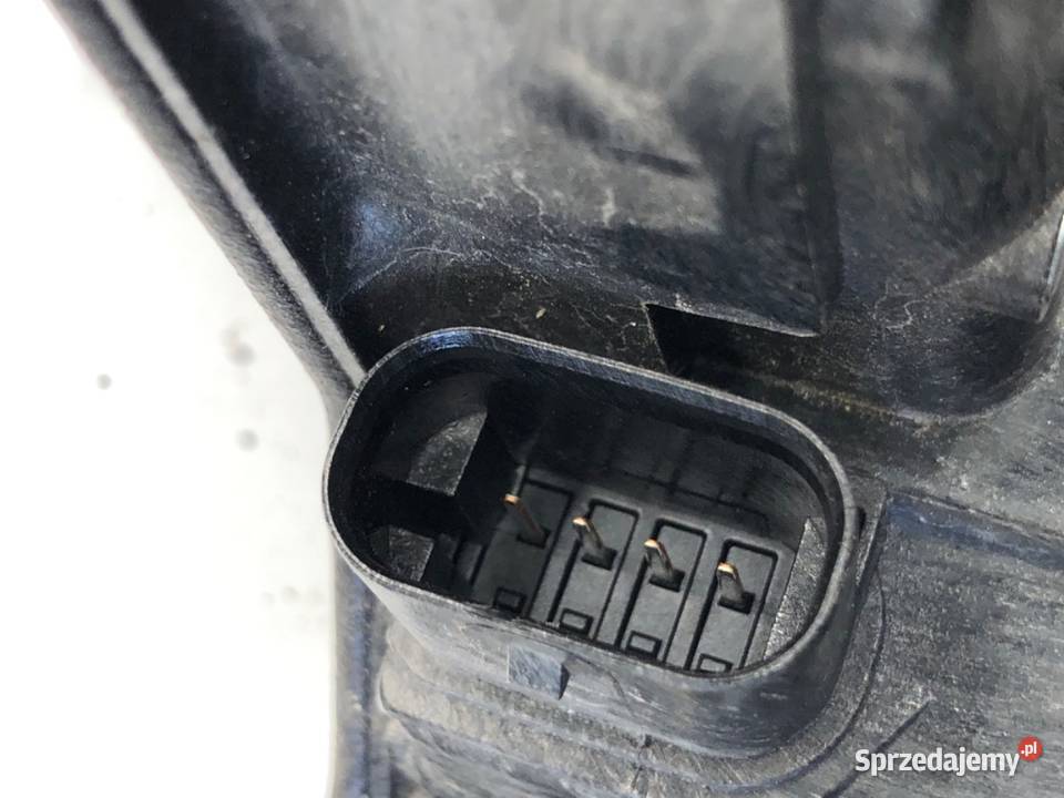 ZAMEK DRZWI PRAWY TYŁ BMW F48 Crossover 7281940 osobowe