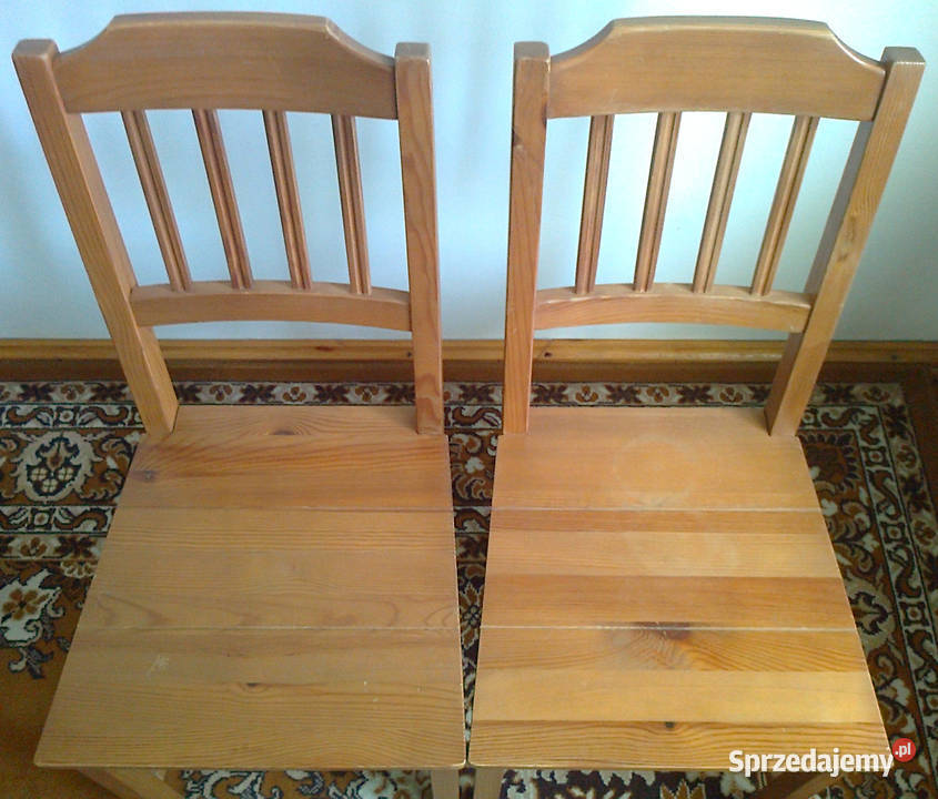 Drewniany stół z czterema krzesłami IKEA sprzedam