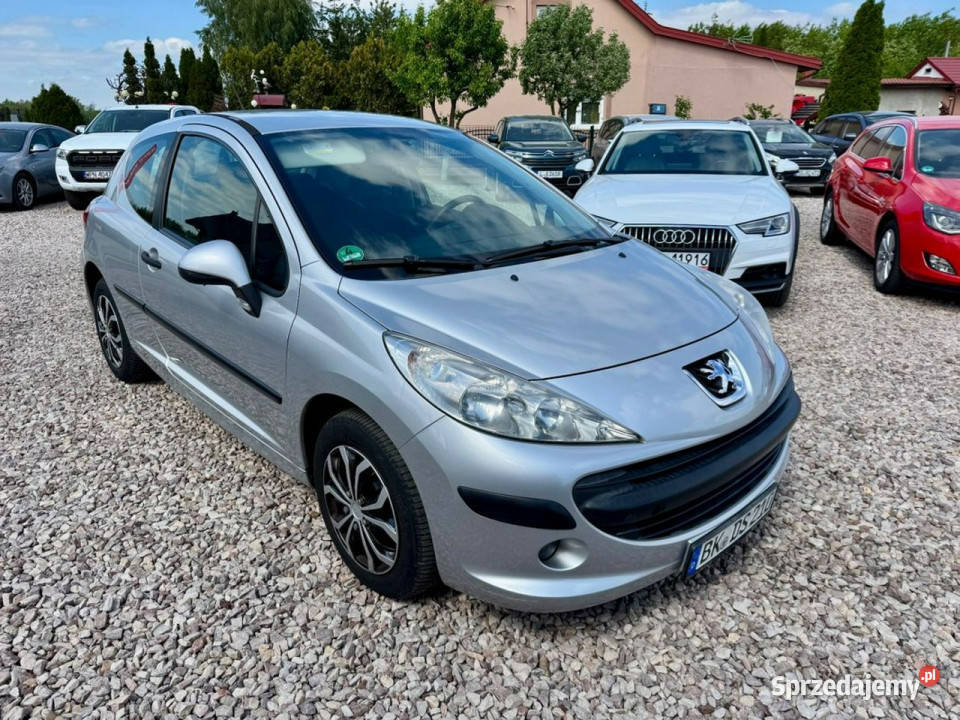 Peugeot 207 14 stary zwykły silnik Sprowadzony 73KM 207 Szerominek