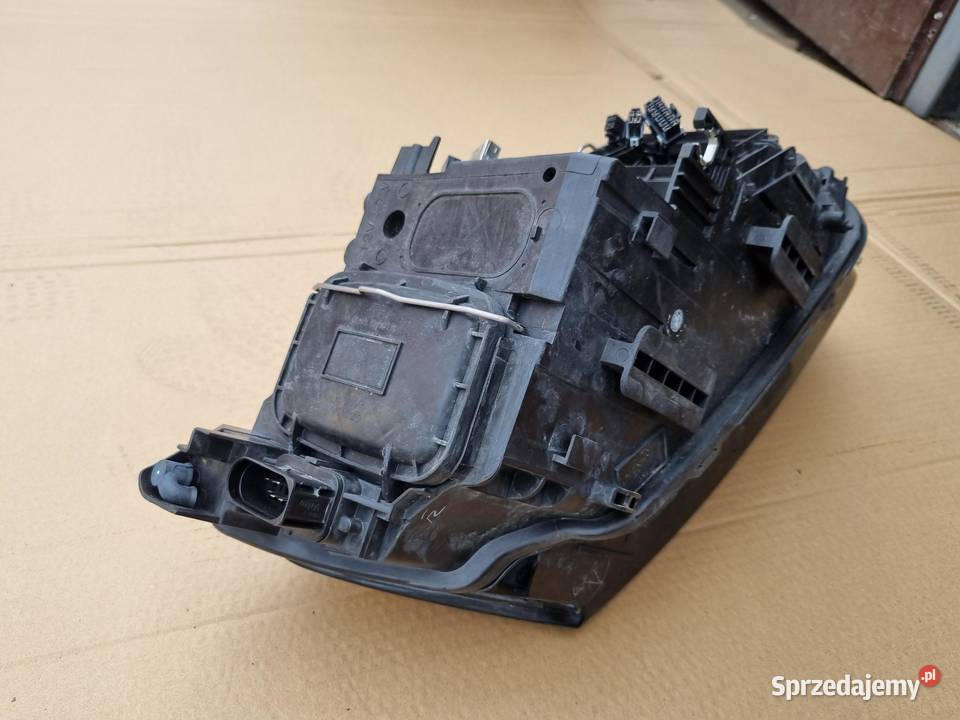 LAMPA LEWA PRZEDNIA PRZÓD XENON AUDI Q5 8R