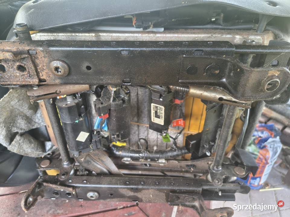 Fotele Jeep Grand Cherokee WJ Rok produkcji 1999 Parczew