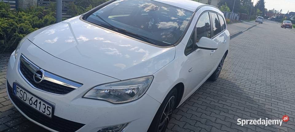 Opel Astra J 2011 klimatyzacja Drezdenko