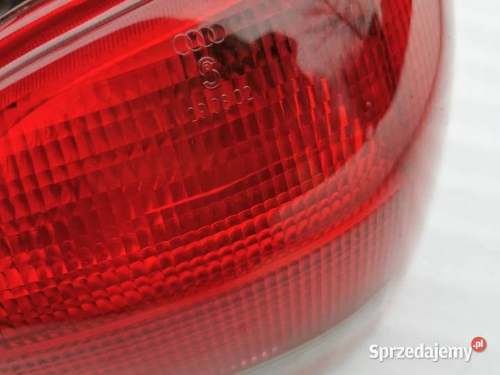 Lampa Prawy Tył Tylna Prawa Audi A4 B5 Avant Wyszków