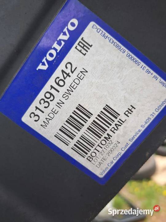 Próg prawy Volvo V40 II 31391642 20122019
