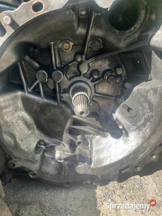 Skrzynia Rav 4 manual 2003 182 tysięcy przebiegu 182000km śląskie Częstochowa