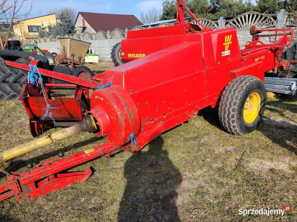 Prasa kostkująca WELGER AP 52 Przyrów