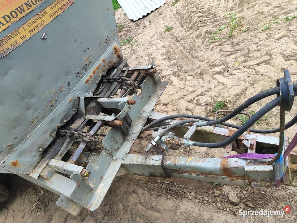 Rcw RNW 3 Wapniarka Rozsiewacz wapna Rozsiewacze nawozów Nysa