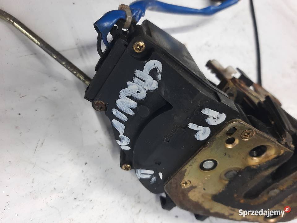 Kia Carnival II Zamek Drzwi Prawy Przód Ksawerów