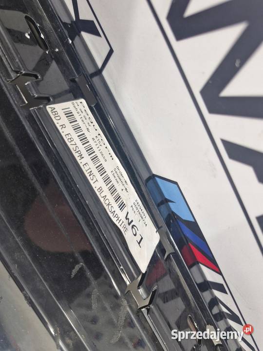 BMW E87 NAKŁADKA LISTWA PROGOWA PRAWA MPAKIET