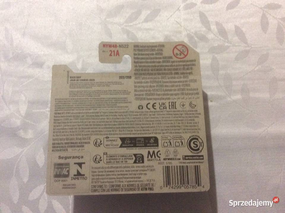 Hot wheels Ferrari 365 GTB4 competizione Samochody i pojazdy