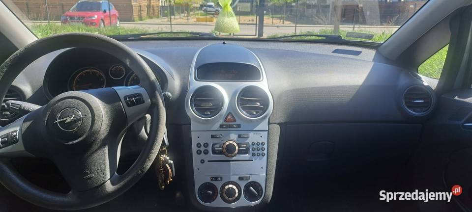 Opel Corsa 14 benzyna LPG 2008r srebrny Otwock Mały sprzedam