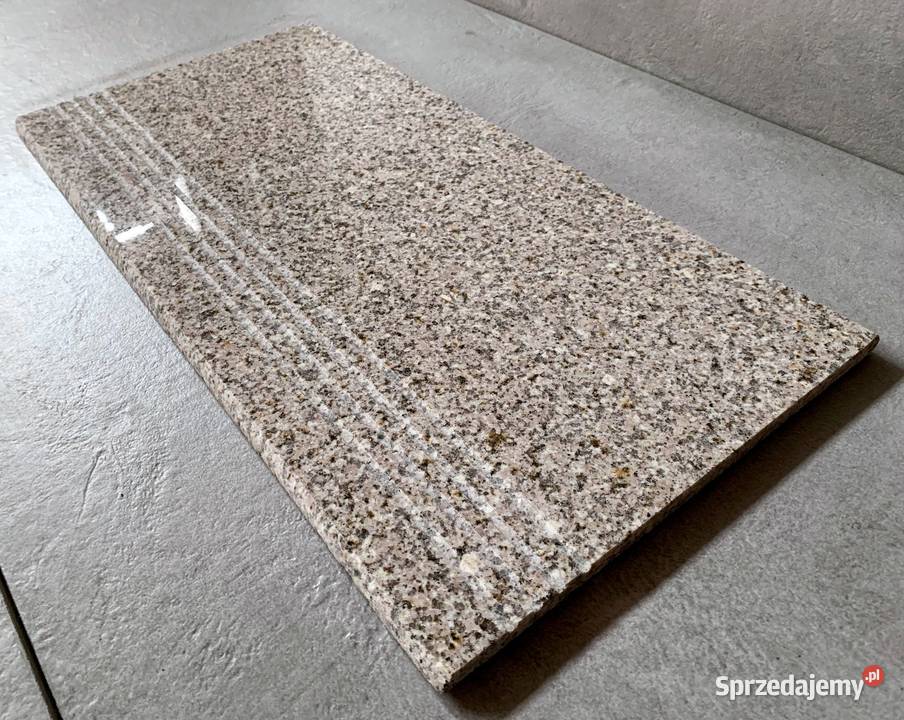 Granitowe schodykamień naturalny