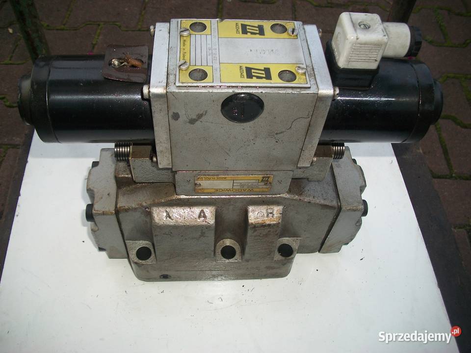 Zawór 4WEH22HD30 OF10LG24NES2Z4 Olkusz