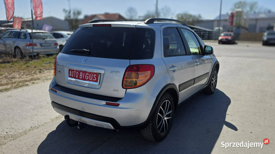 Suzuki SX4 4x4 klima zarejestrowany super stan I wspomaganie kierownicy