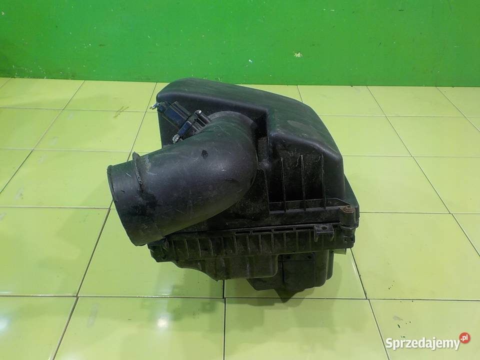 VOLVO S60 II RDESIGN 16 T3 11r SEDAN 4D obudowa Obudowy filtrów Suków