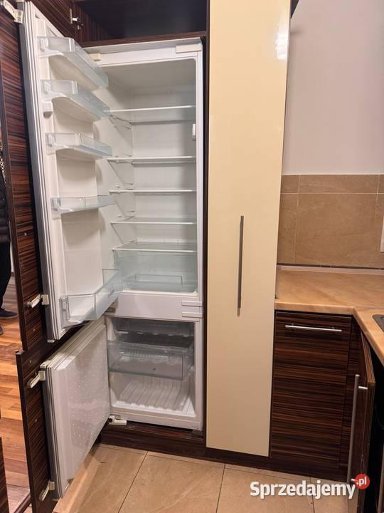 Sprzedam lodówkę do zabudowy Łódź sprzedam