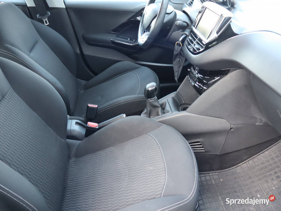 Peugeot 208 12 PureTech 208 śląskie Katowice