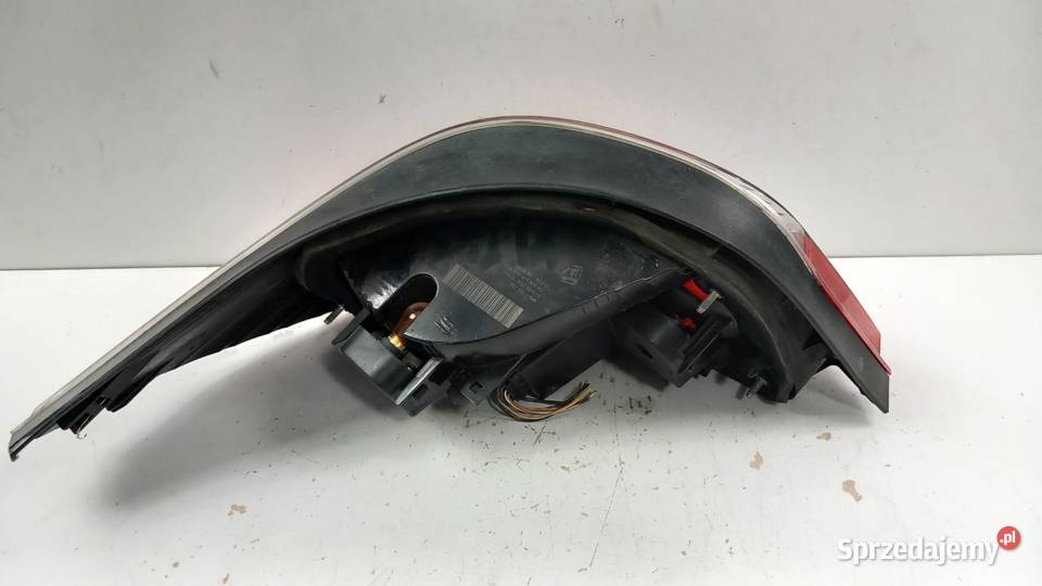 BMW 5 E60 SEDAN LAMPA TYŁ PRAWA Zbierkowo