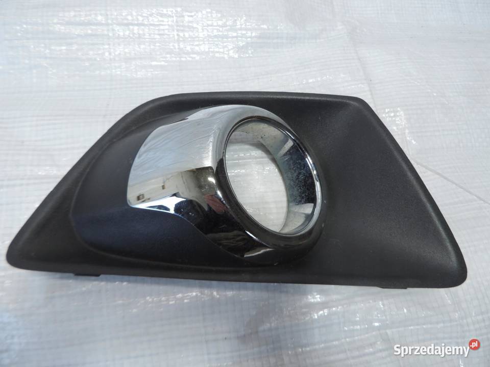 Ford Ecosport kratka zderzaka halogenu prawa