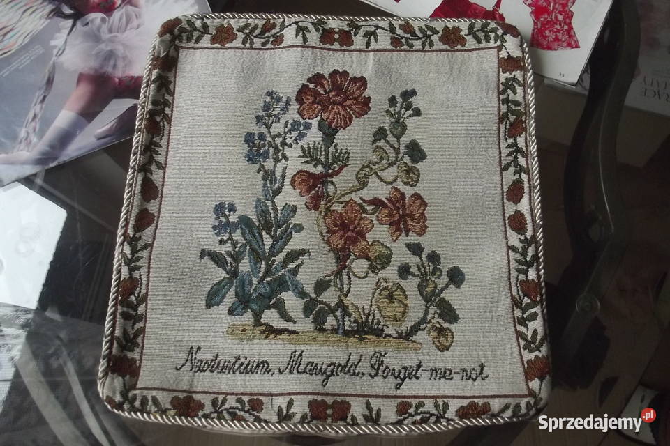 Poduszka gobelinowa gobelin kwiaty 3838 Piekary Śląskie sprzedam
