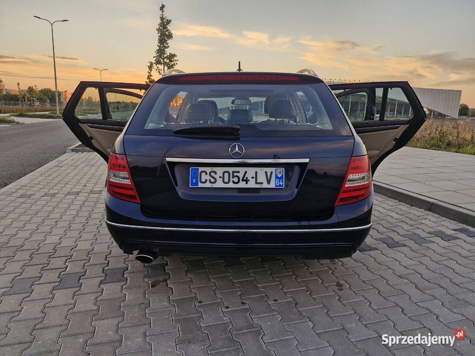 MercedesBenz Klasa C220 automat oryginalny Samochody osobowe opolskie Opole