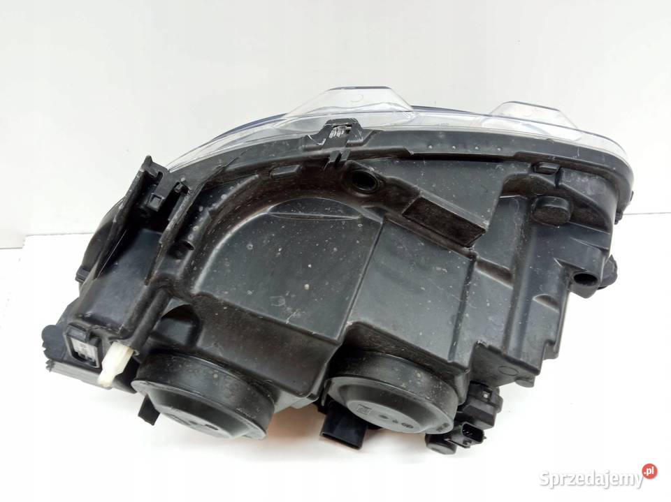 LAMPA PRZÓD PRAWA EUROPA 9820059280 Citroen C3