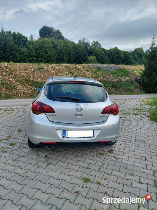 Opel Astra J stan Kojszówka