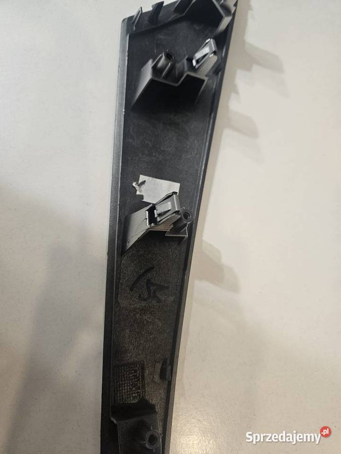 Listwa ozdobna chowa reno megane 3 Ostrówek sprzedam