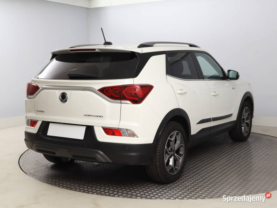 SsangYong Korando 15 TGDI radio Bielany Wrocławskie