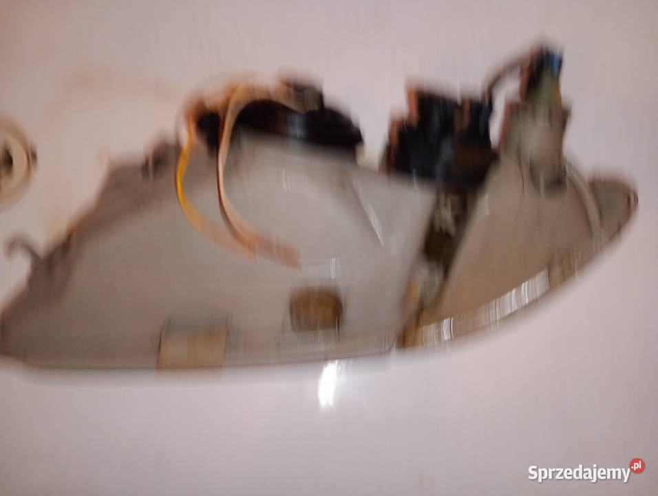 Astra Opel 1 f lampa przednia Valeo z sprzedam