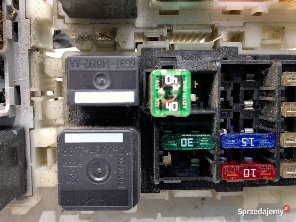 SKRZYNKA BEZPIECZNIKÓW FORD GALAXY II Minivan podkarpackie sprzedam