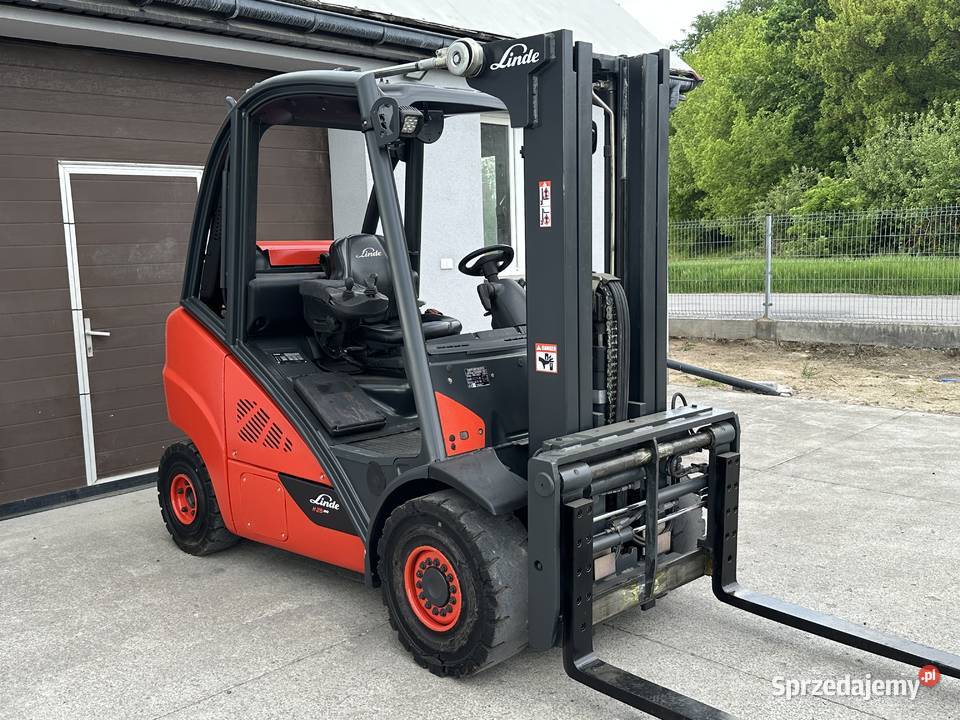 Wózek widłowy Linde H25T02 Evo Triplex 47m 4