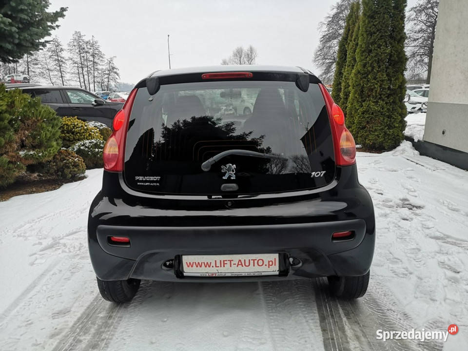Peugeot 107 10 16V 66 Klimatyzacja Isofix elektryczne lusterka Strzegom sprzedam