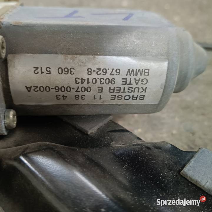 Podnośnik szyby BMW E39 lewy tył Rok produkcji 1999 Mieroszyno