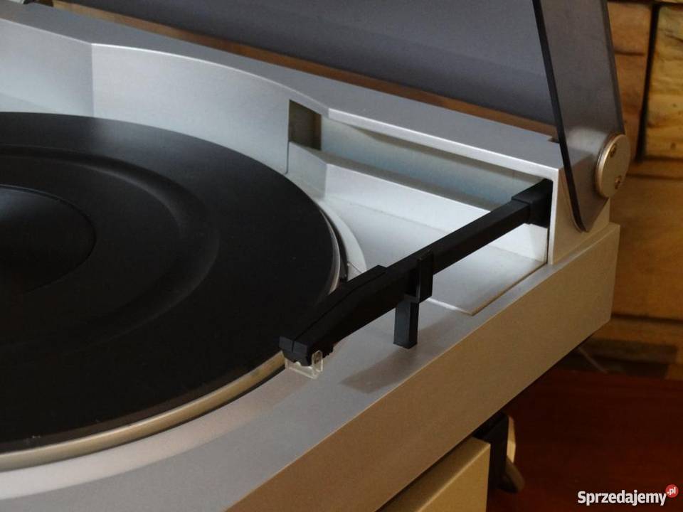 Gramofon tangencjalny Sharp RP101 igła sprawny