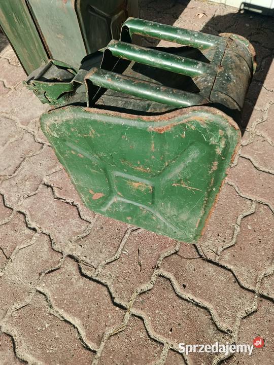 PRL kanistry 20 l 3 sztuki Kębliny