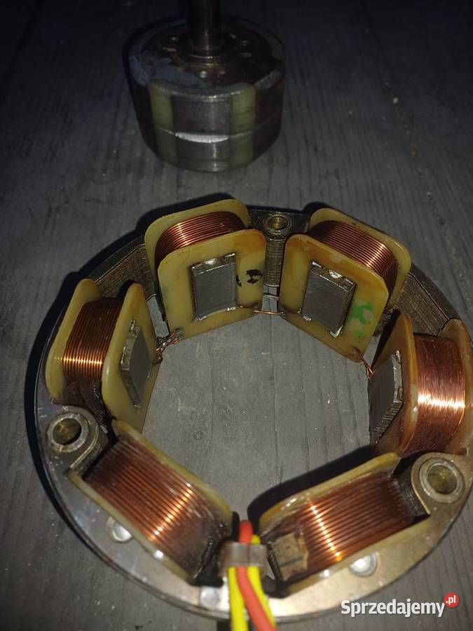 Prądnica 12v shl gazela m17 wsk 175 Części i akcesoria motocyklowe Świdnica Polska