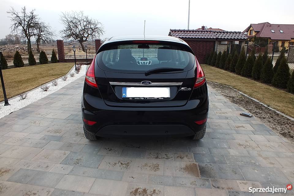 Ford Fiesta MK7 14 96 TITANIUM Posada