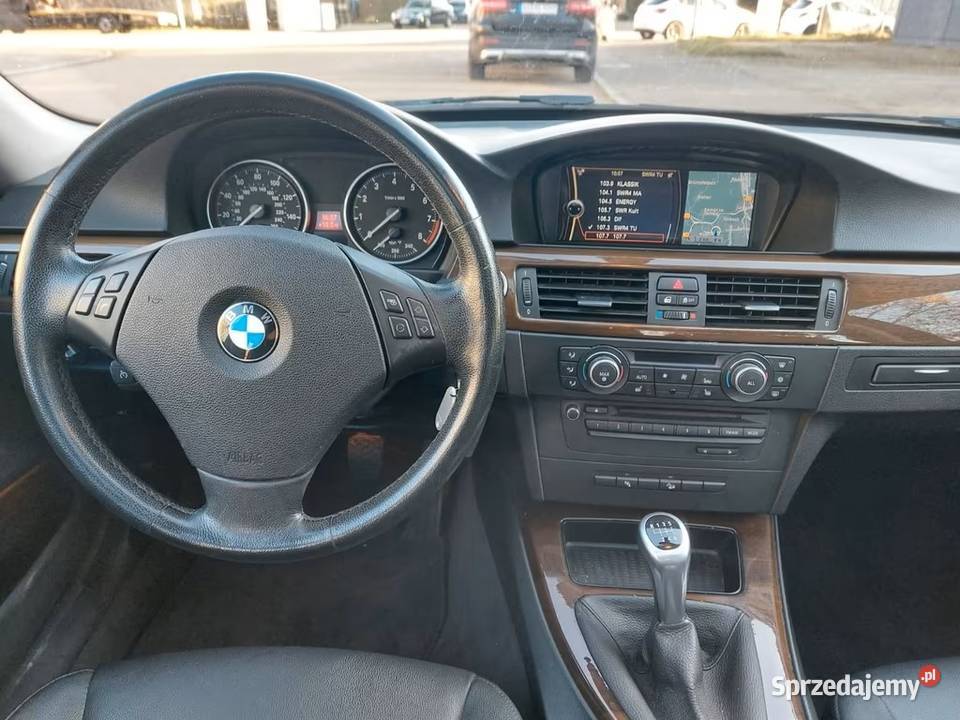 BMW 335i xDrive 30 V6 Automat Skóra Navi Xenon Łomianki