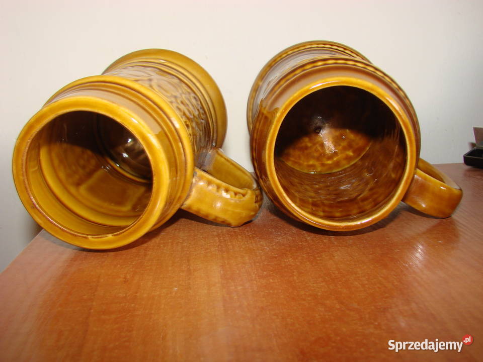 Chodzież porcelitowy kufel