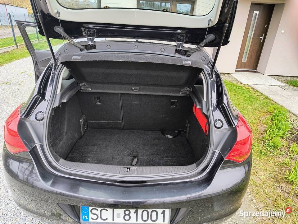 Opel astra J Polski salon Pierściec