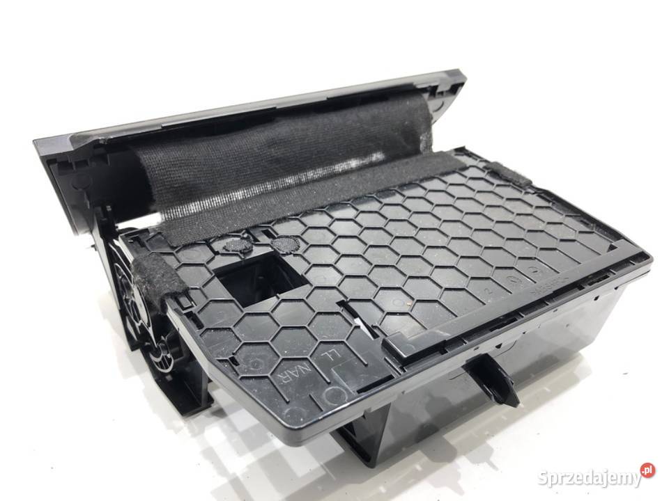 POPIELNICZKA VW GOLF VII 5G1863391 16 90 KASETA