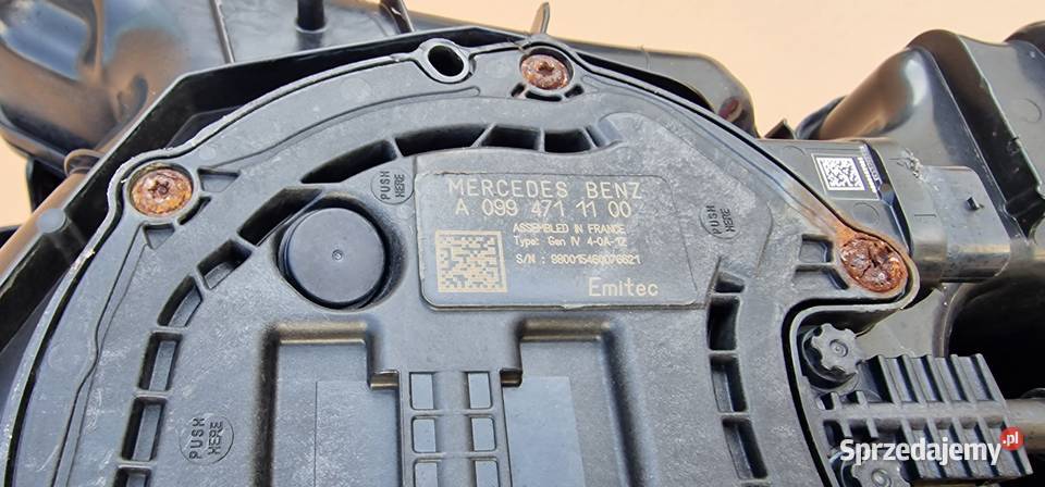 MERCEDES W213 EKLASA ZBIORNIK POMPA ADBLUE osobowe Bieleń