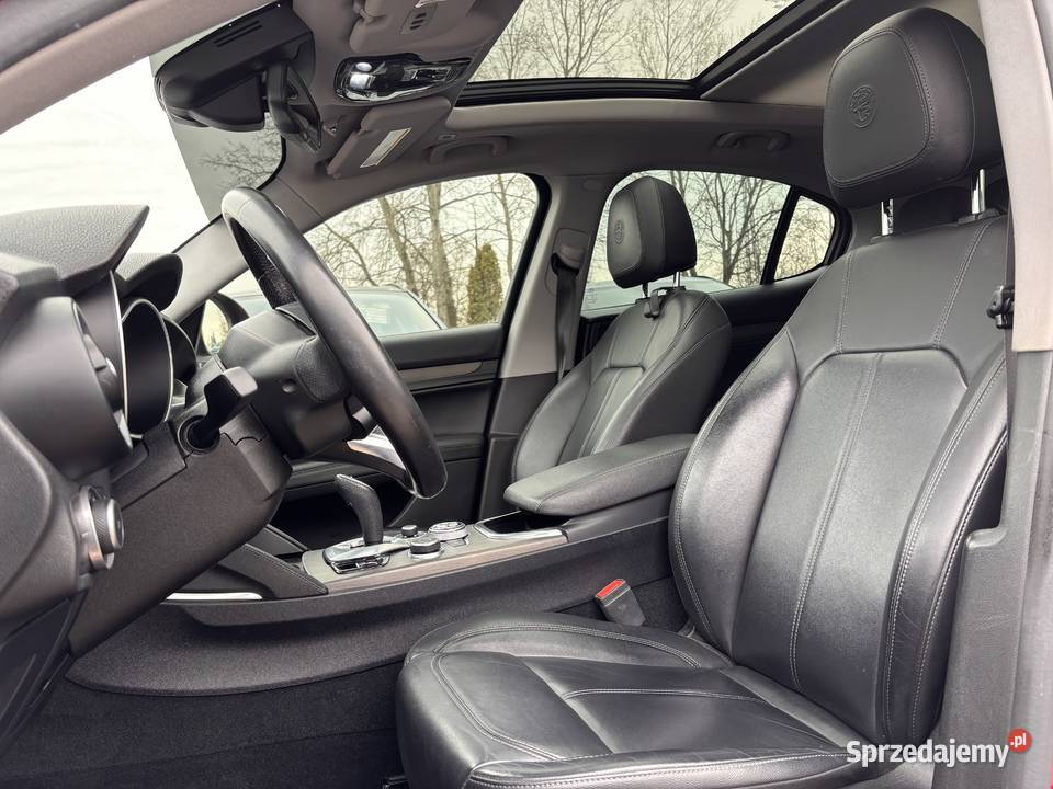 Alfa Romeo Stelvio 2019 bluetooth Warszawa sprzedam