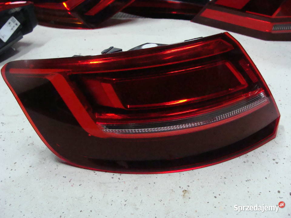 AUDI A3 LIFT LED 17 LAMPA TYLNA LEWA 8V4945069 osobowe
