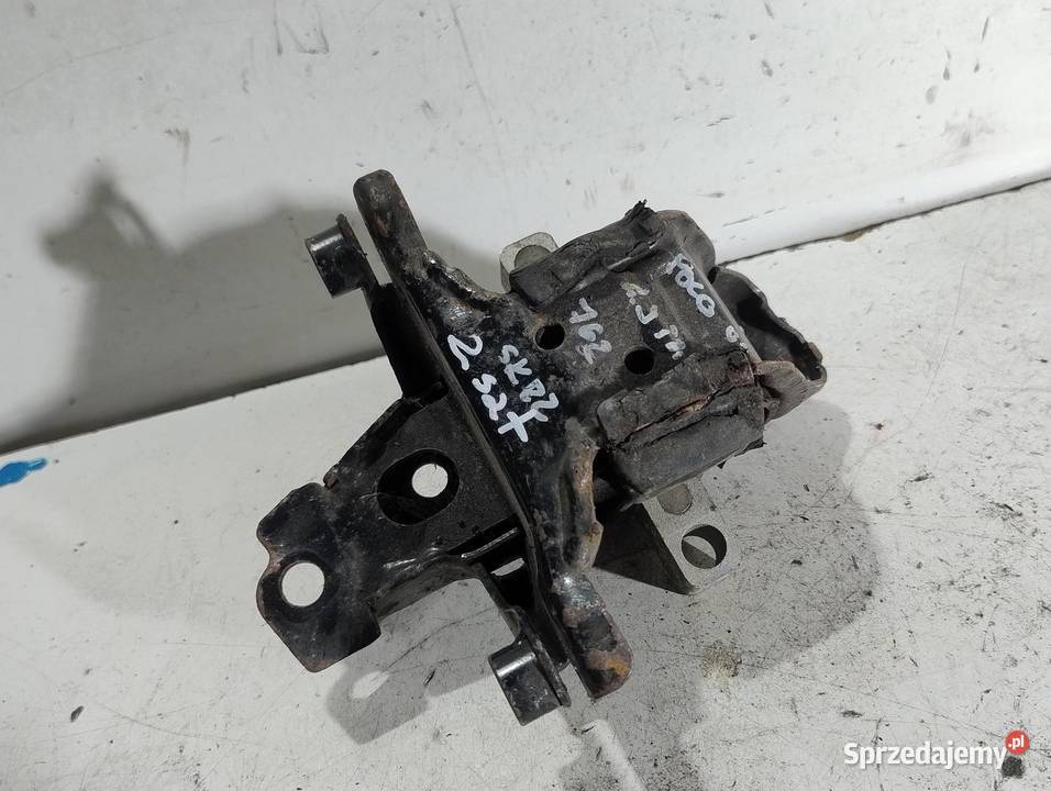 ŁAPA PODUSZKA SKRZYNI VW POLO 5Q0199555 osobowe sprzedam