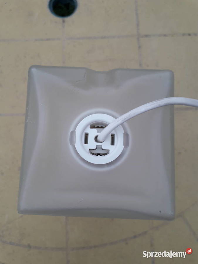 Minimalistyczna elegancka lampa IKEA Grn Warszawa