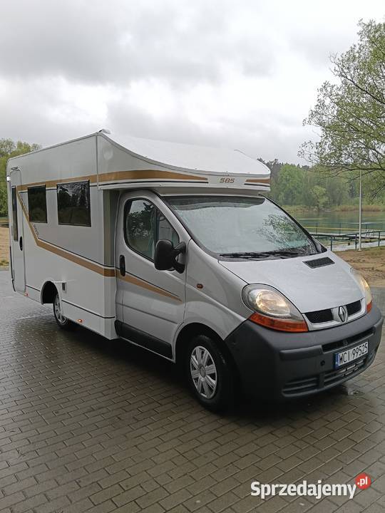 Kamper na bazie Renault Trafic z nową zabudową manualna Renault mazowieckie Ciechanów